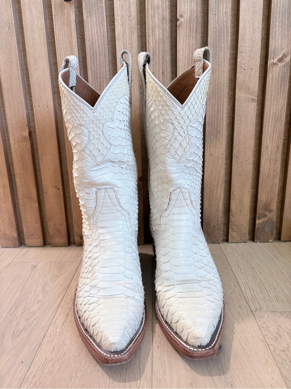MIRON CROSBY crème python Kerri boot